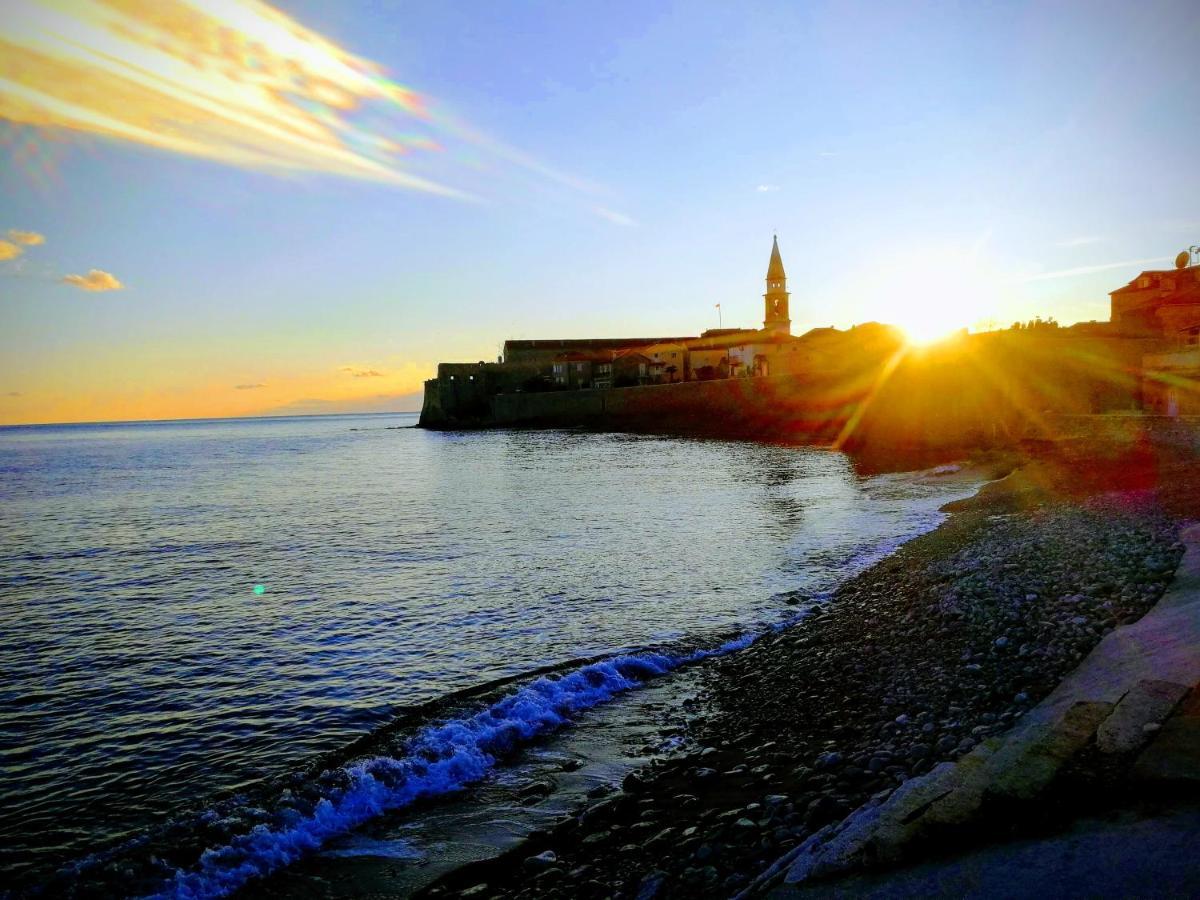 Guesthouse Bogdanovic Budva Exterior photo